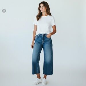 THE LOFT - SZ. 12P - THE HOFFMAN WASH - WIDE LEG CROP JEANS - OMBRE EFFECT - B10